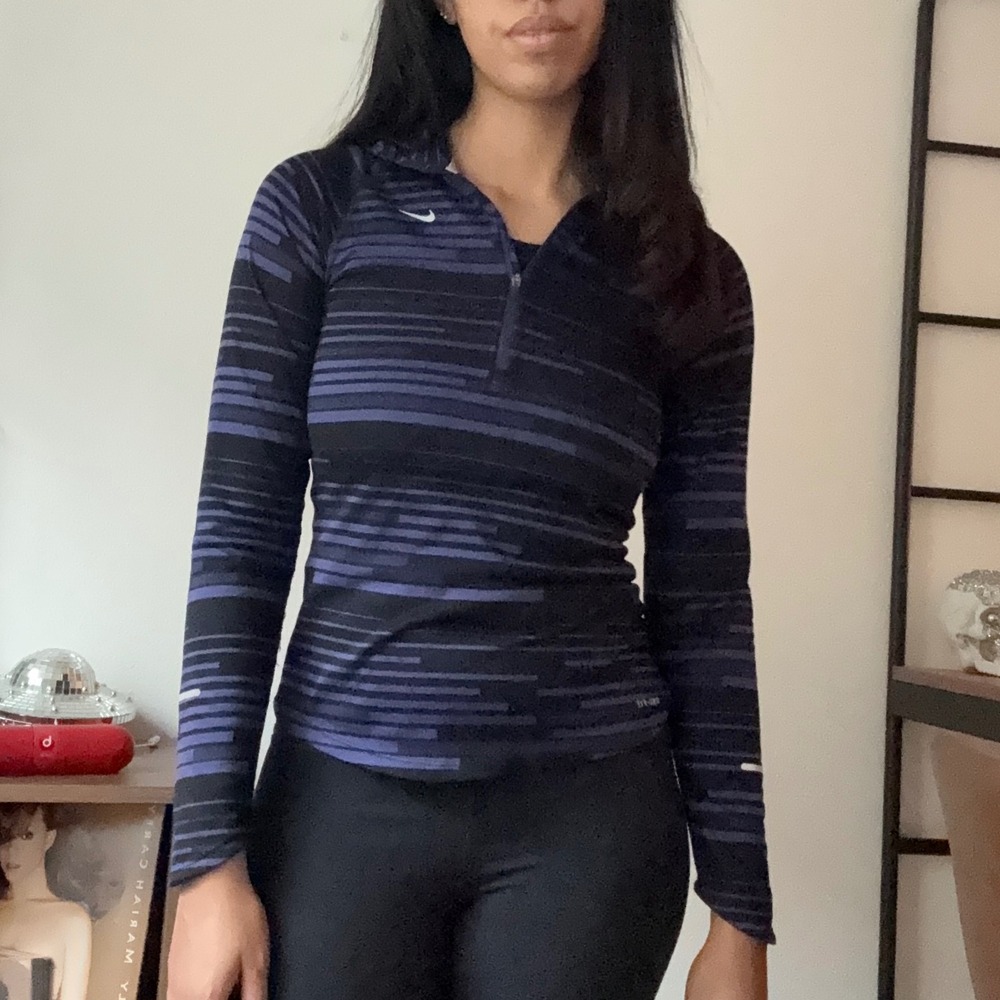 Nike Dri Fit Running Half Zip Long Sleeve Top Shirt Black Purple Stripe Size S